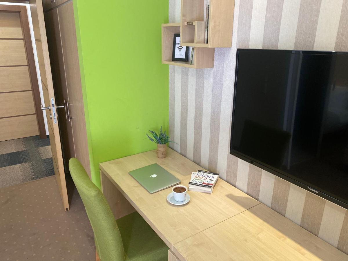 Zivinice Laurus Motel Airport Tuzla المظهر الخارجي الصورة