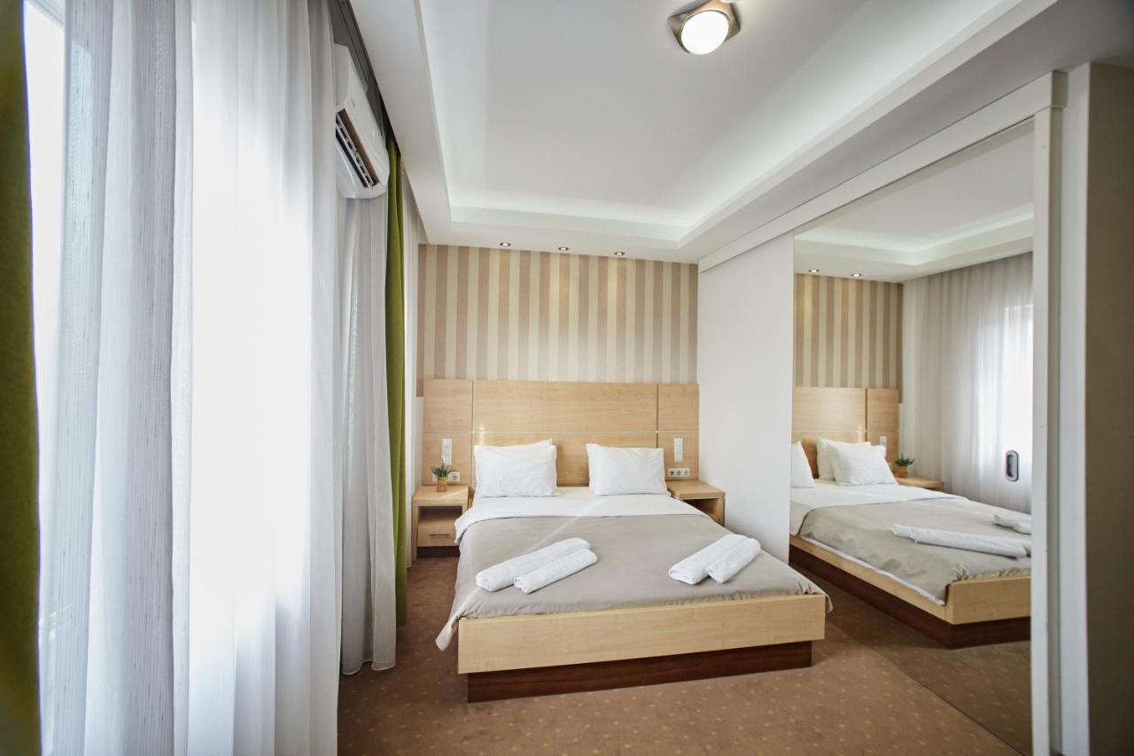 Zivinice Laurus Motel Airport Tuzla المظهر الخارجي الصورة